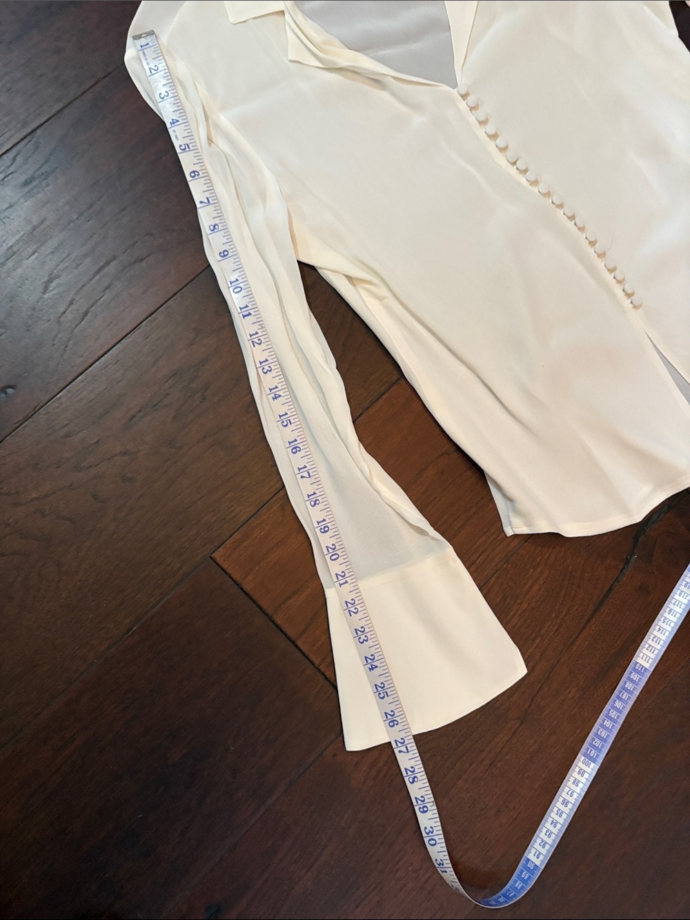 Reformation Cream Button-Front Silk Shirt size large - Picture 5 of 9